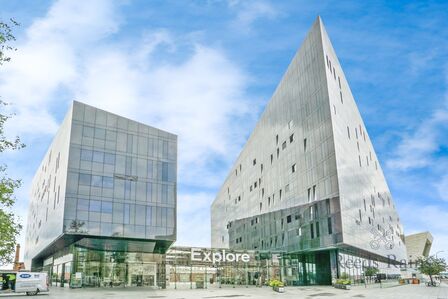 Mann Island, 1 bedroom  Flat for sale, £145,000