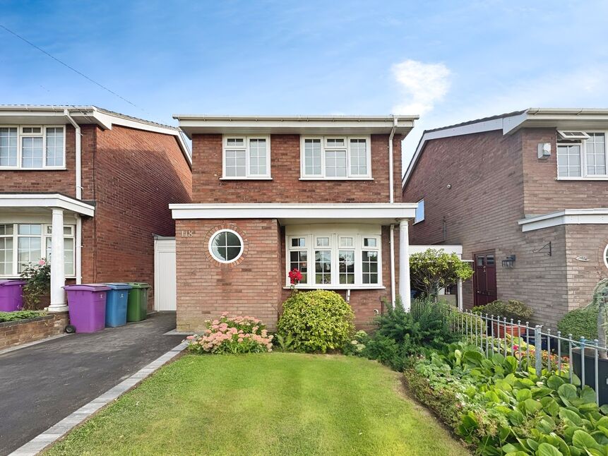 Main image of 3 bedroom Detached House to rent, Long Lane, Wavertree, Merseyside, L15