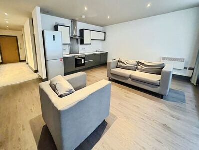 Rumford Street, 1 bedroom  Flat to rent, £900 pcm