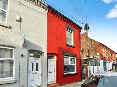 Andrew Street, 2 bedroom Mid Terrace House for sale, £70,000