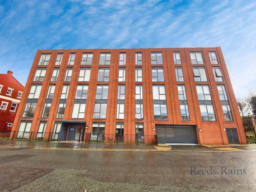 Main image of 2 bedroom Flat for sale, Richmond Row, Liverpool, Merseyside, L3