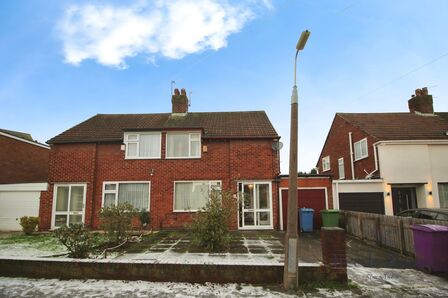Millcroft Road, 3 bedroom Semi Detached House for sale, &pound;240,000