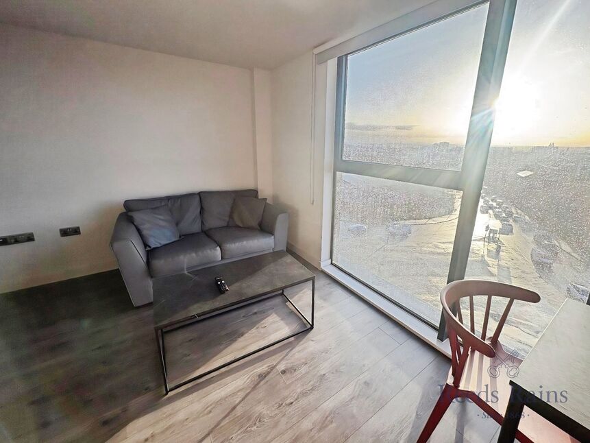 Main image of 1 bedroom Flat to rent, The Element, 88 Low Hill, L6