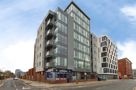 1 bedroom Flat for sale