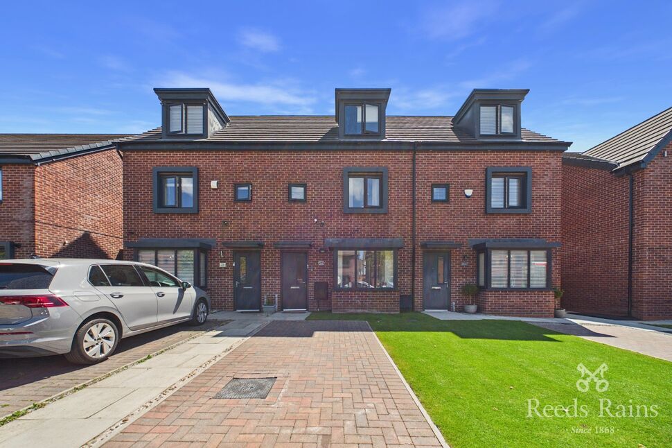 Main image of 3 bedroom Mid Terrace House for sale, Oswestry Street, Liverpool, Merseyside, L5