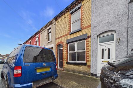 Romley Street, 1 bedroom Mid Terrace House for sale, &pound;75,000