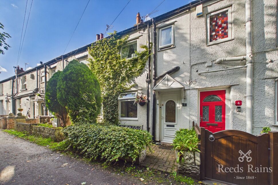 Main image of 2 bedroom Mid Terrace Property for sale, Gordon Avenue, Maghull, Merseyside, L31