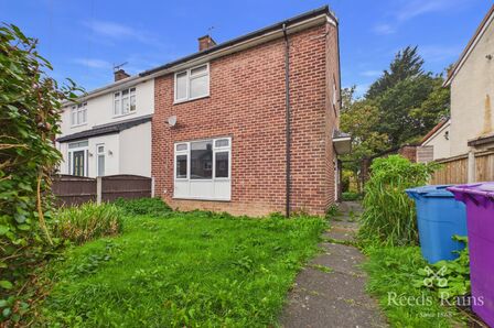 Westbrook Road, 2 bedroom Semi Detached House for sale, &pound;130,000