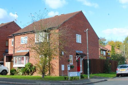 Beaulieu Park, 2 bedroom Semi Detached House to rent, &pound;1,200 pcm