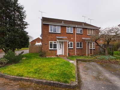 Ebourne Close, 1 bedroom Semi Detached House to rent, £850 pcm