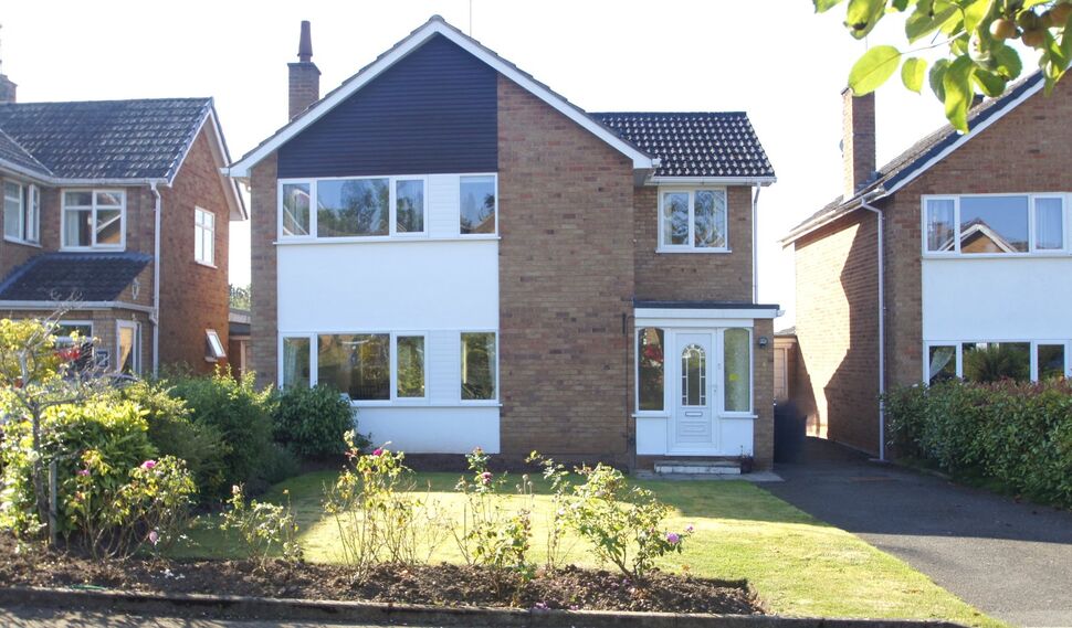 Main image of 4 bedroom Detached House for sale, Windmill Close, Kenilworth, Warwickshire, CV8