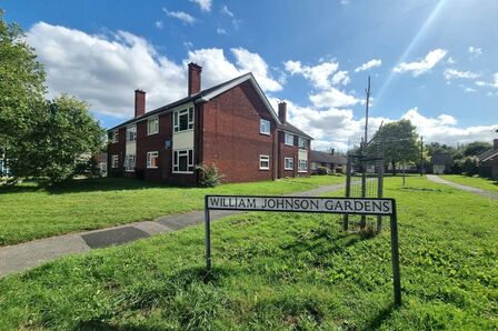 Ellesmere Port, 2 bedroom  Flat to rent, £675 pcm