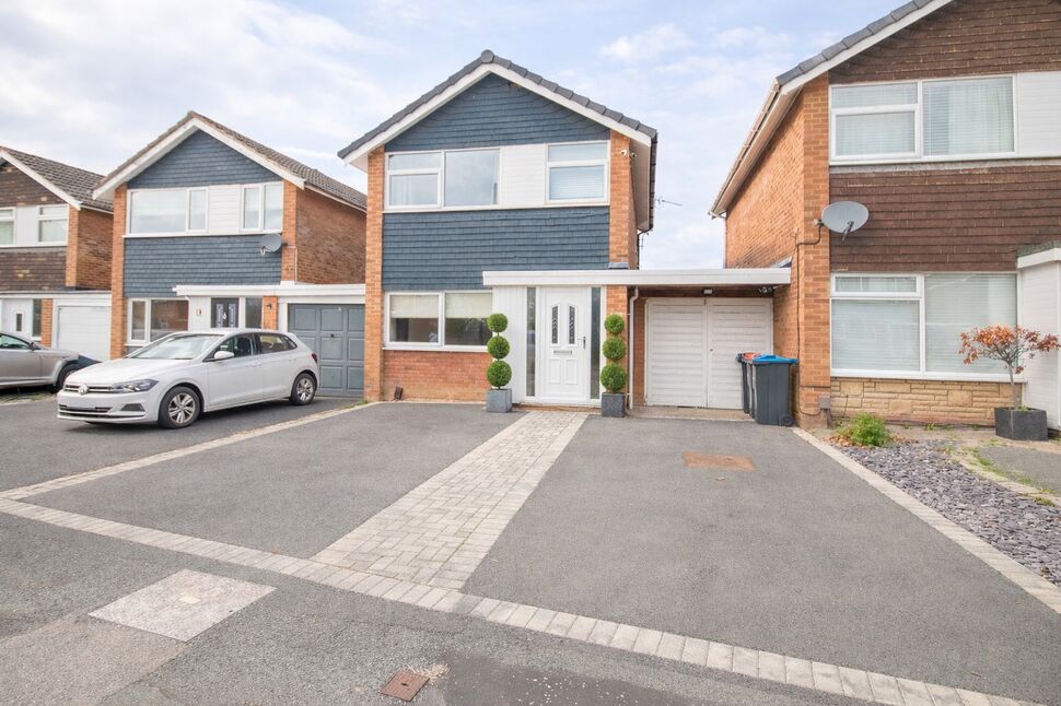 Main image of 3 bedroom Link Detached House for sale, Torridon Grove, Great Sutton, Cheshire, CH66