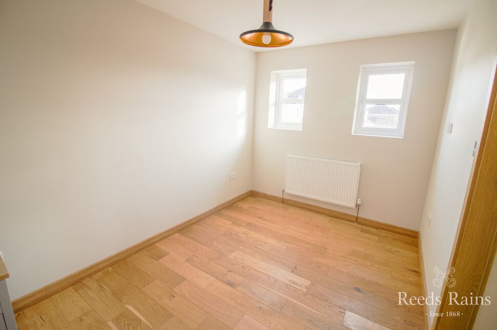 4 bedroom Detached House for sale, Guernsey Drive, Ellesmere Port, CH65 £366,000