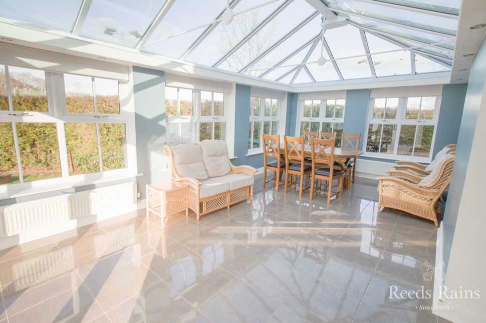 4 bedroom Detached House for sale, Guernsey Drive, Ellesmere Port, CH65 £366,000