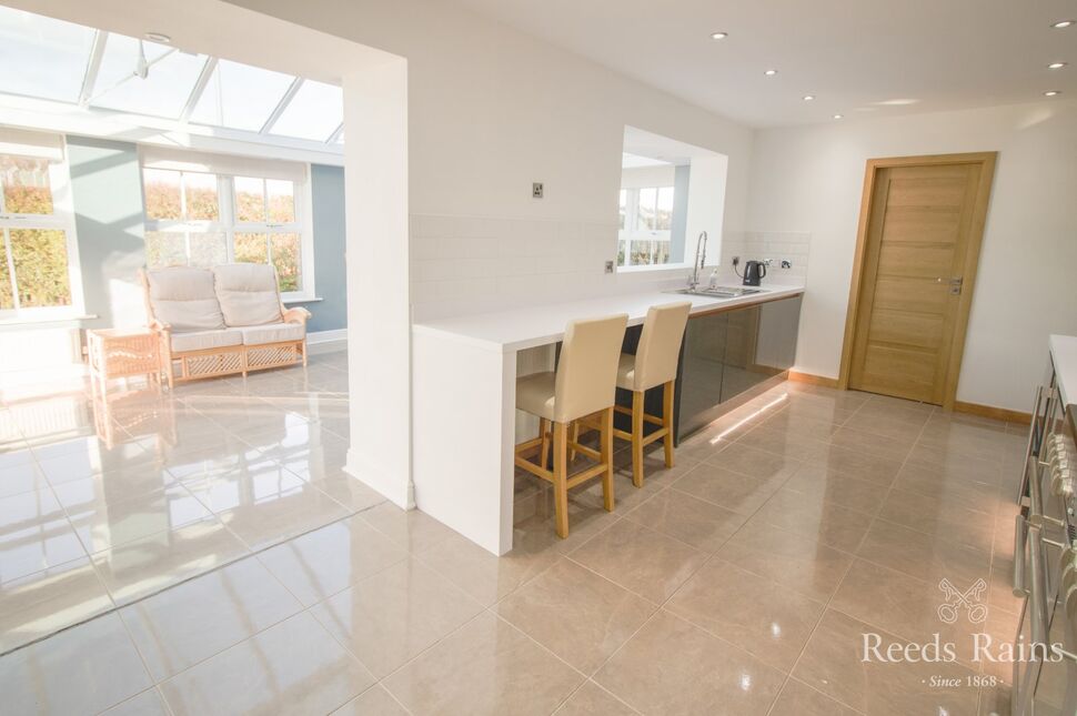 4 bedroom Detached House for sale, Guernsey Drive, Ellesmere Port, CH65 £366,000