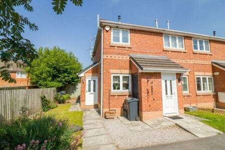 Colwyn Close, 2 bedroom  Flat to rent, £675 pcm