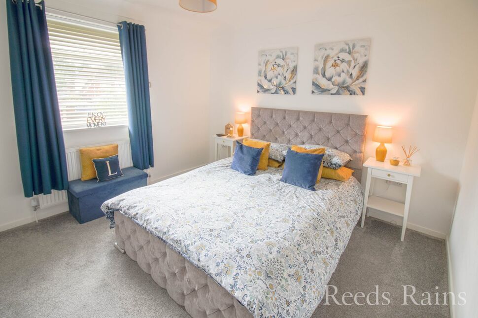 3 bedroom Semi Detached House for sale, Broadland Road, Great Sutton