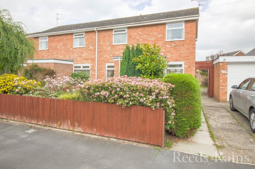 3 bedroom Semi Detached House for sale, Broadland Road, Great Sutton