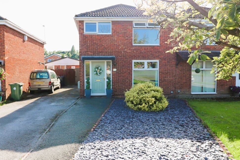 3 bedroom Semi Detached House for sale, Hallfield Drive, Elton, CH2 £