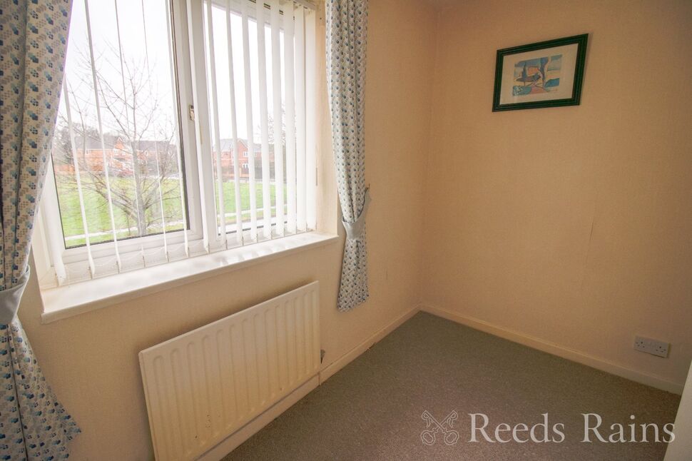 3 bedroom Mid Terrace House for sale, Chirk Gardens, Ellesmere Port