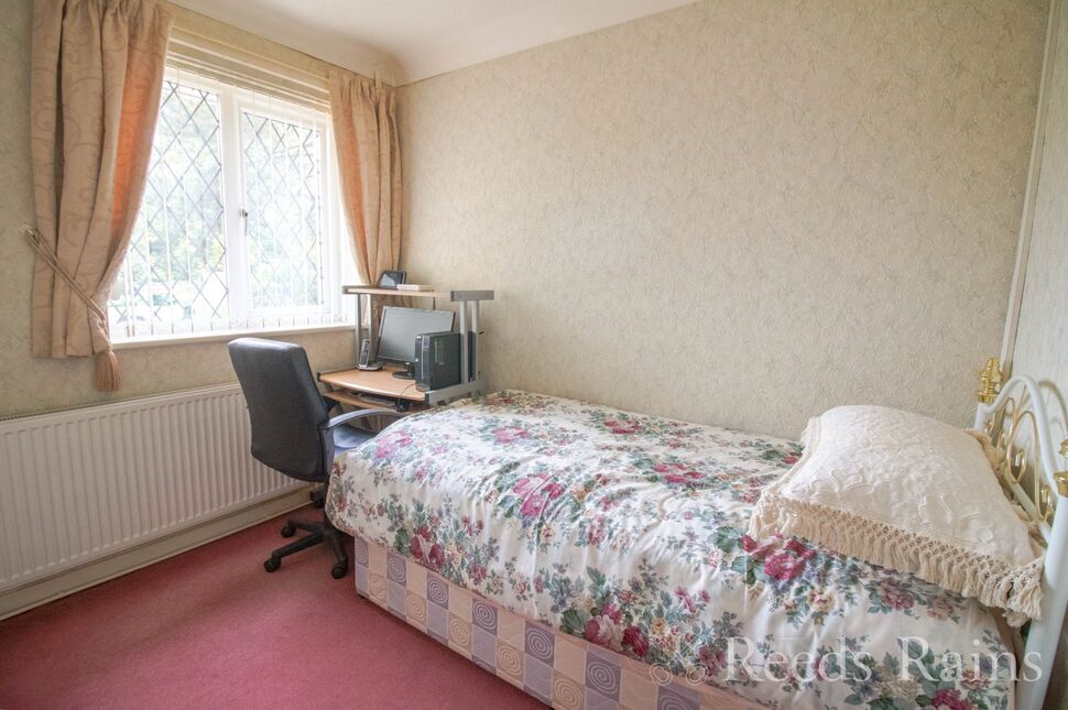 2 bedroom Semi Detached Bungalow for sale, Church Lane, Great Sutton, CH66 £205,000