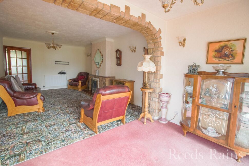 2 bedroom Semi Detached Bungalow for sale, Church Lane, Great Sutton, CH66 £205,000