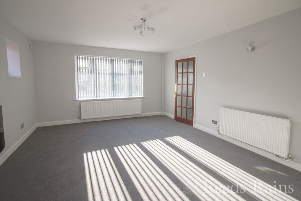 3 bedroom Detached House for sale, Grange Crescent, Childer Thornton