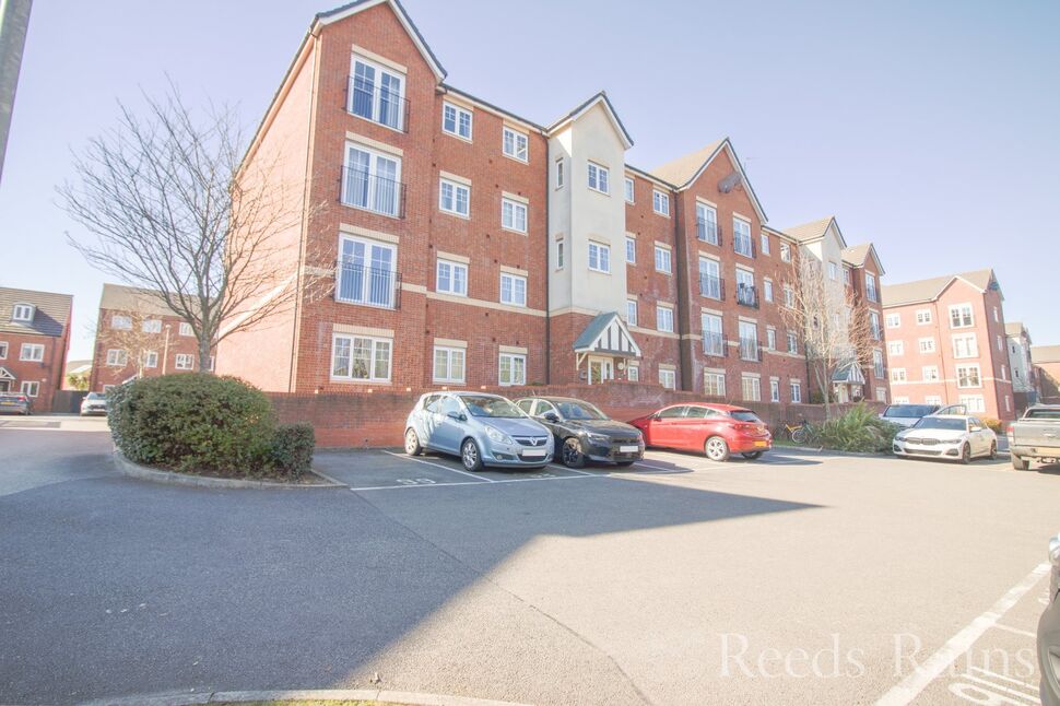 Main image of 2 bedroom  Flat for sale, Robinson Road, Ellesmere Port, Cheshire, CH65