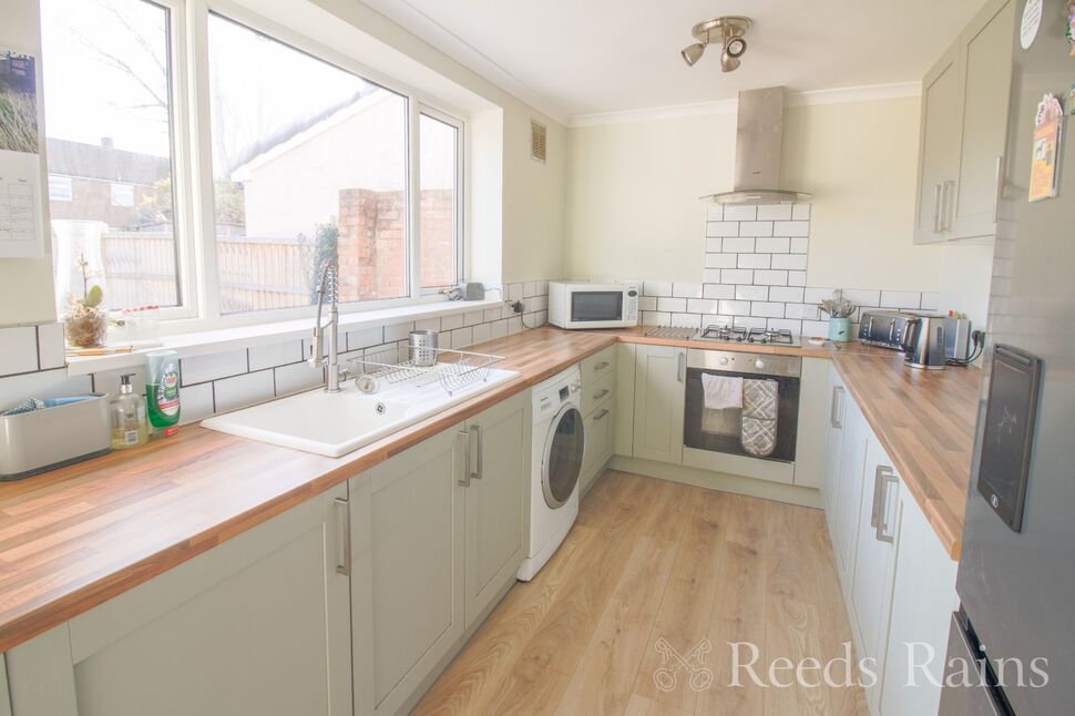 Kitchen / Breakfast Room