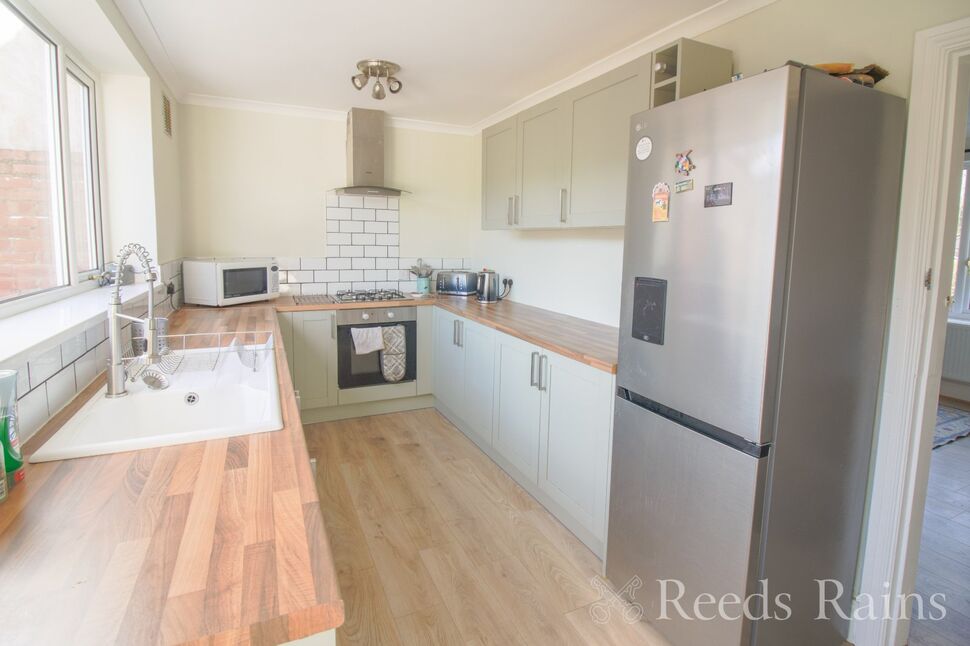 Kitchen / Breakfast Room