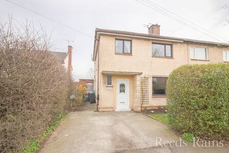 Wolverham Road, 3 bedroom Semi Detached House for sale, £180,000