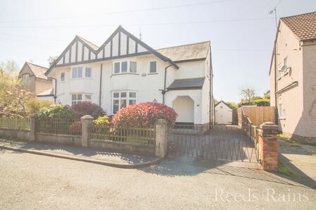 Berwick Gardens, 3 bedroom Semi Detached House for sale, £250,000