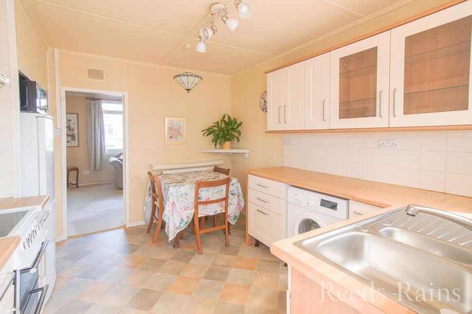 Kitchen / Breakfast