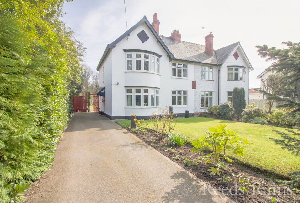 Main image of 3 bedroom Semi Detached House for sale, Hooton Park Lane, Hooton, Cheshire, CH65