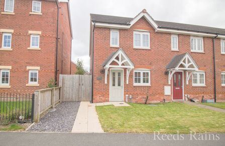 Lamprey Road, 2 bedroom End Terrace House for sale, £195,000
