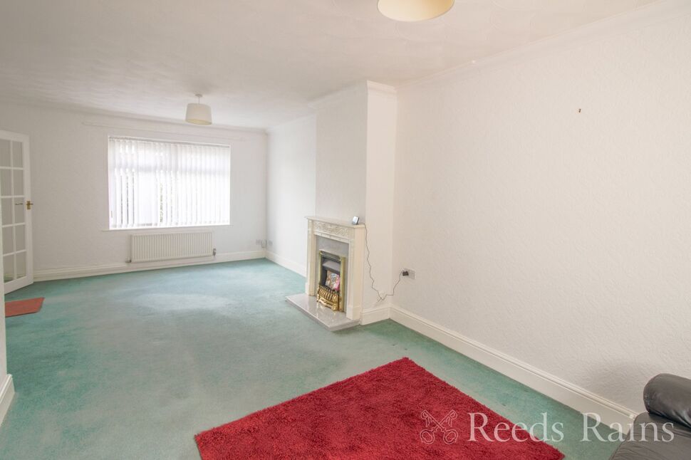 Lounge / Dining Room