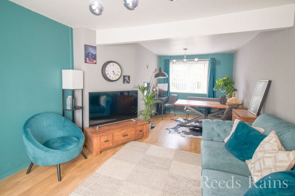 Lounge / Dining Room