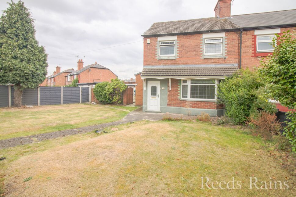 Main image of 3 bedroom Semi Detached House to rent, Bishops Gardens, Ellesmere Port, Cheshire, CH65