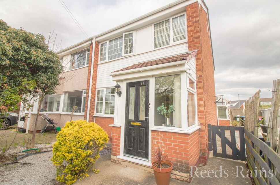 Main image of 3 bedroom Semi Detached House for sale, Green Lane, Great Sutton, Cheshire, CH66