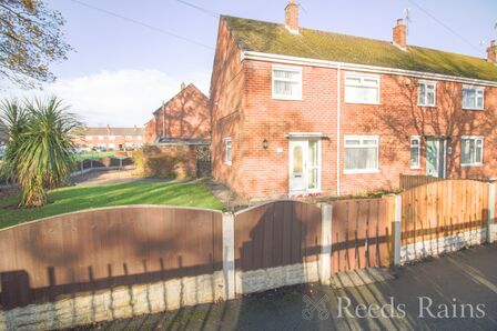 3 bedroom End Terrace House for sale