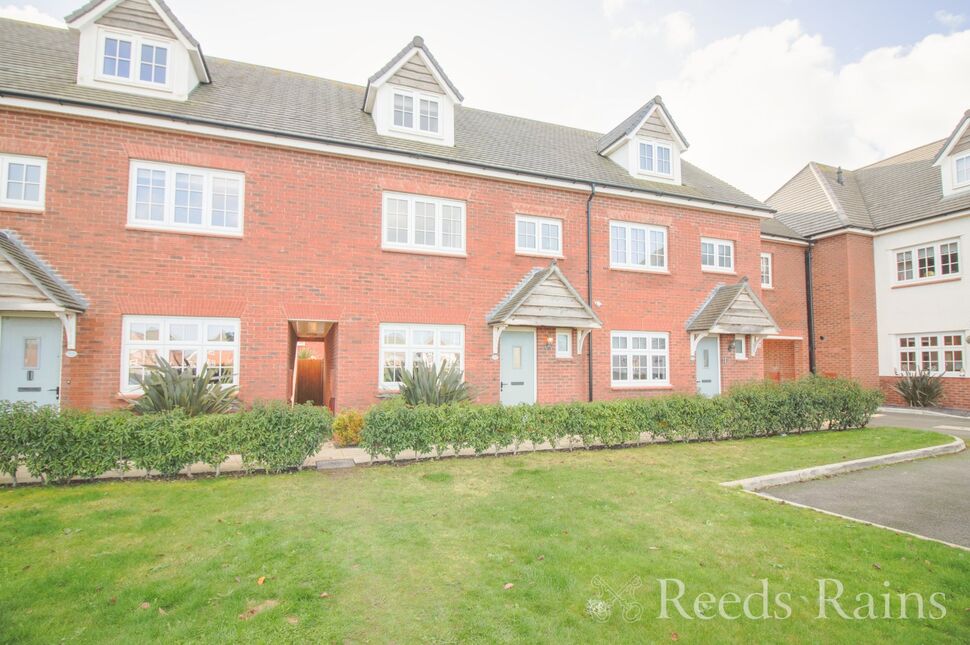 Main image of 4 bedroom Mid Terrace House for sale, Collier Court, Little Sutton, Cheshire, CH66