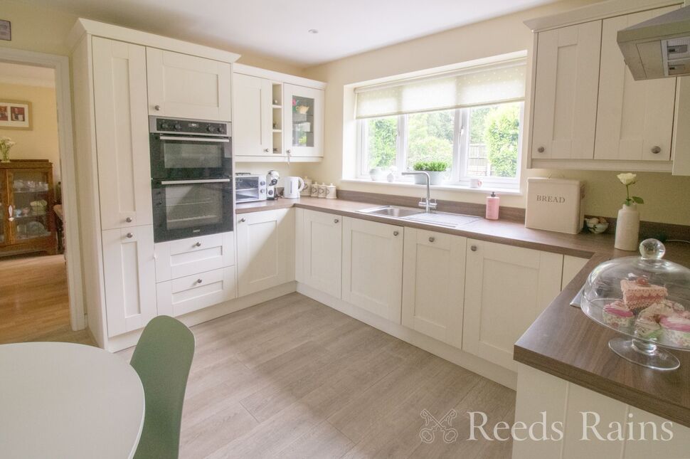Kitchen / Breakfast