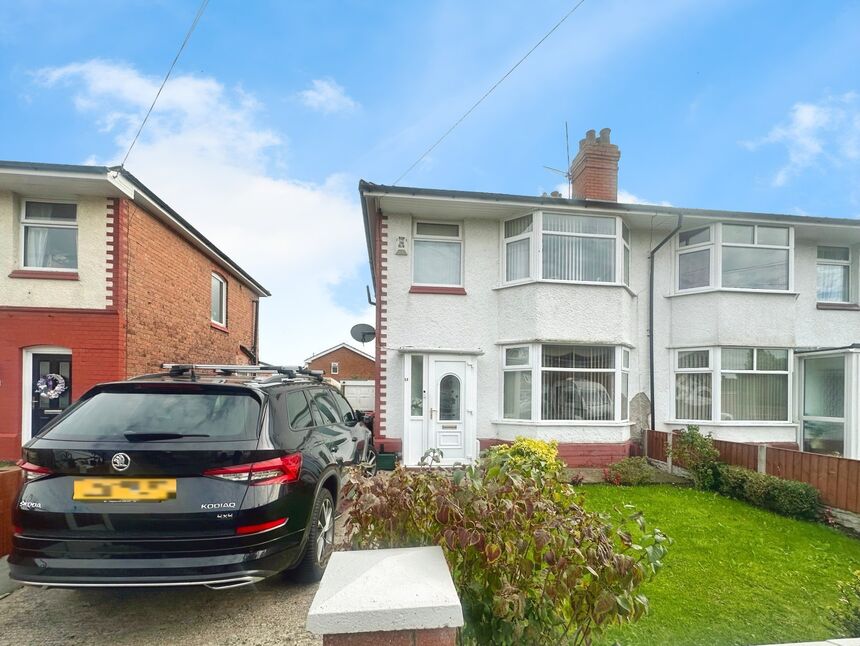 Main image of 3 bedroom Semi Detached House to rent, Loxdale Drive, Great Sutton, Cheshire, CH65