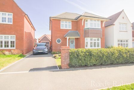 Leamington Road, 3 bedroom Detached House for sale, &pound;440,000