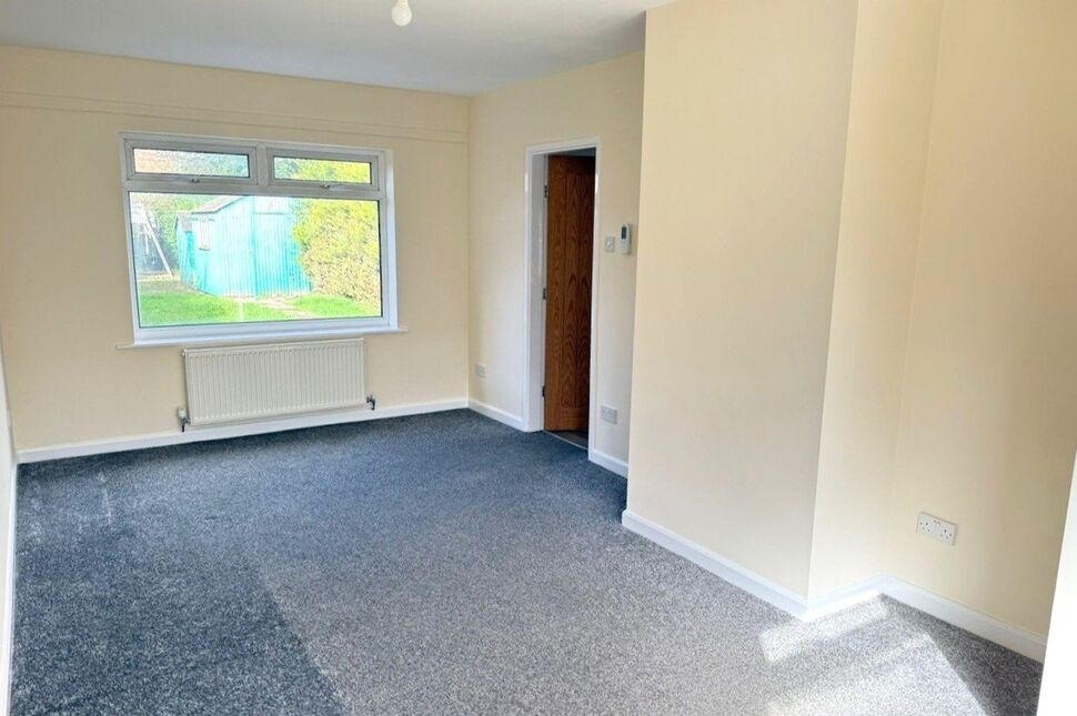 Lounge / Dining Room