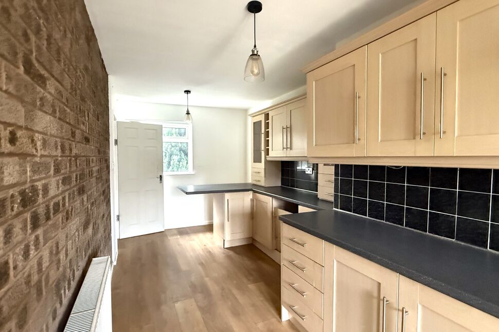 Kitchen / Breakfast Room