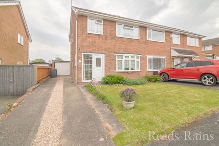 Eagle Lane, 3 bedroom Semi Detached House for sale, &pound;215,000