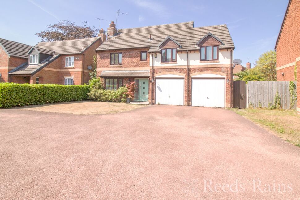 Main image of 4 bedroom Detached House for sale, Roxburgh Road, Little Sutton, Cheshire, CH66