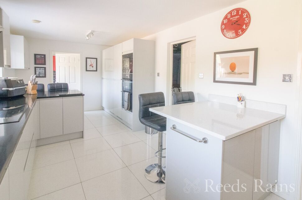 Kitchen / Breakfast
